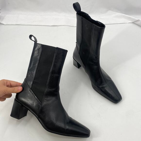 Vagabond black square toe chelsea boots